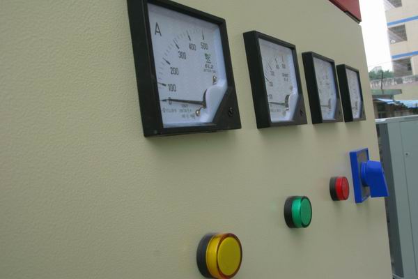 江边乡配电箱-3683讲讲配电箱的操作和检修步